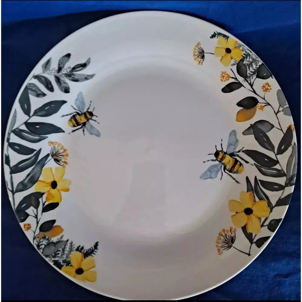 4 + Set Royal Norfolk Ceramic Bee Dinner Plates Floral Yellow White Spring 10.5